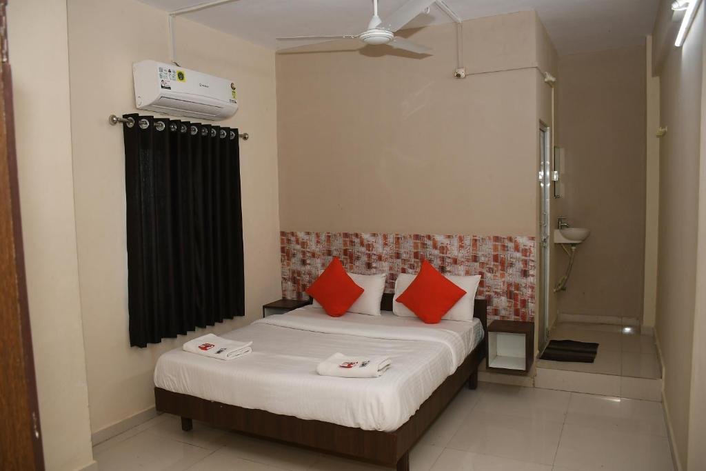 Hotel Nawanagar Residency