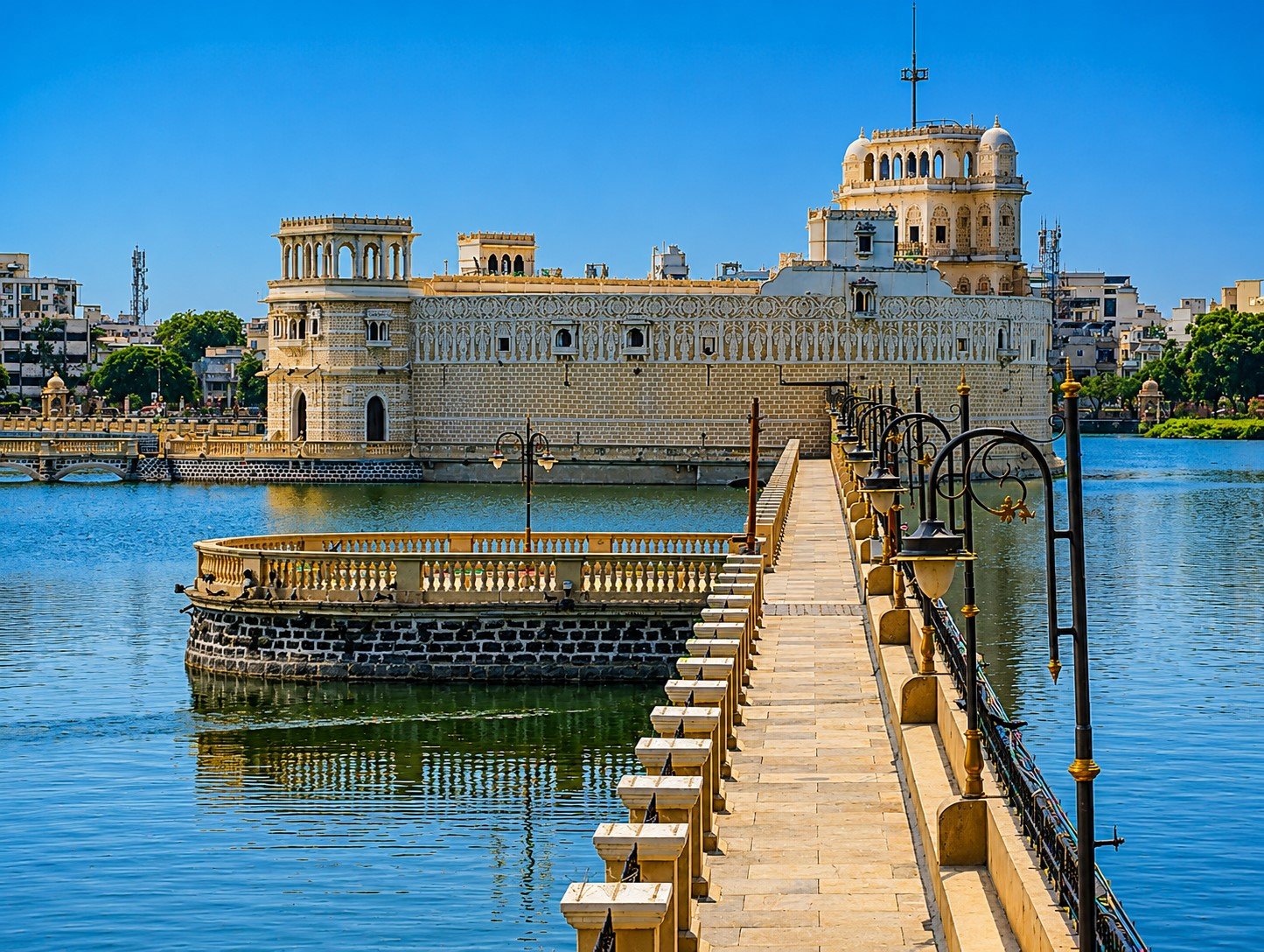 Lakhota Palace & Museum Jamnagar | History, Timings & Visitor Guide
